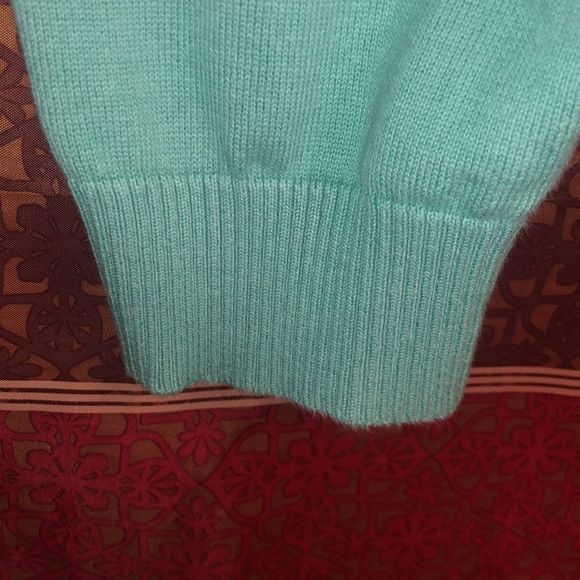 Izod Quarter Zip Sweater Green - Picture 9 of 11